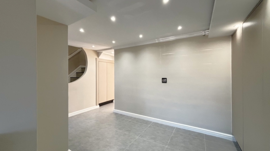  Bedroom Property for Sale in Westridge Western Cape